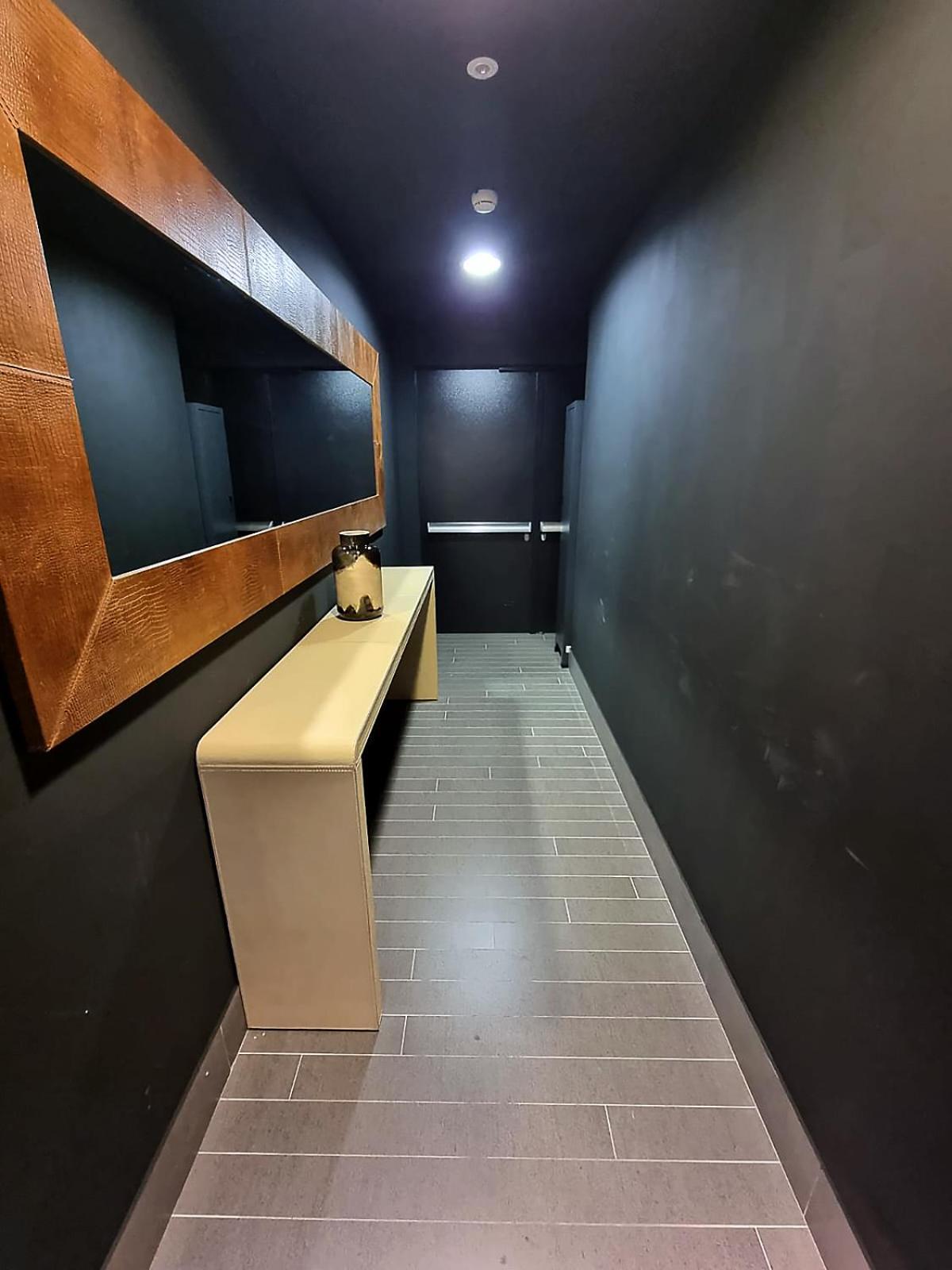 Отель Skyline Solaria Milano Экстерьер фото